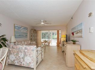 741 Landover Cir APT 102, Naples, FL 34104