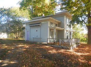 27 N Center St, Perry, NY 14530