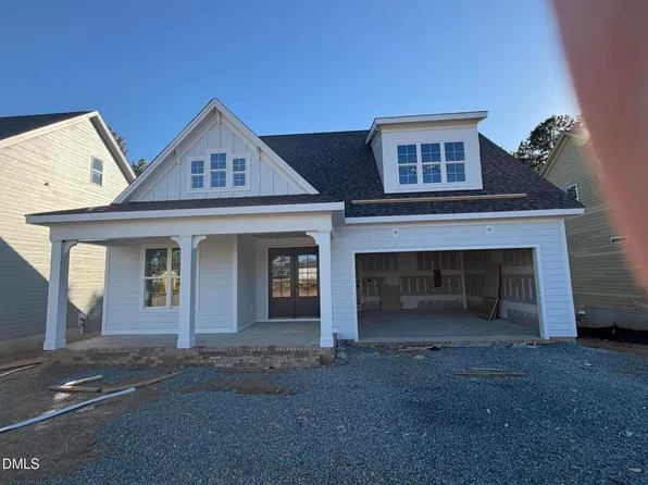 743 W Holly Springs Rd, Holly Springs, NC 27540