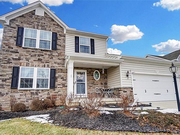 2nd image of 2947 Ambrosia Ln W