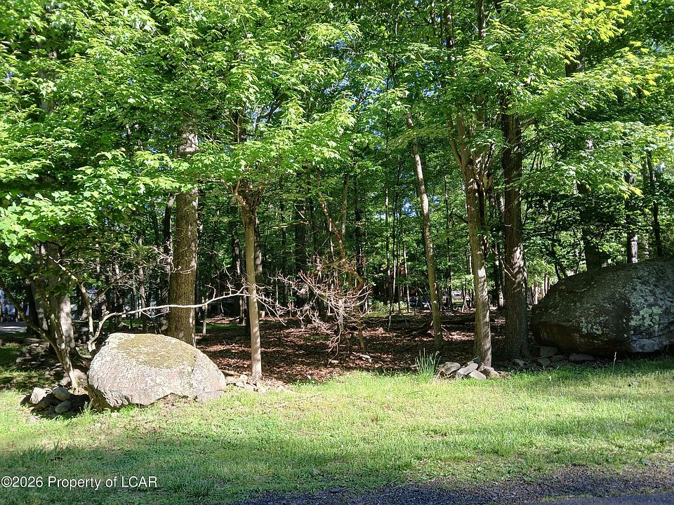1st image of 21 Shingle Mill Dr