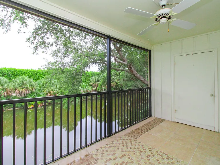 729 Palm View Dr #D4 — Photo 13