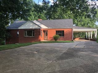 200 Grand Blvd, Huntington, WV 25705