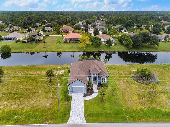 2nd image of 741 Rotonda Cir