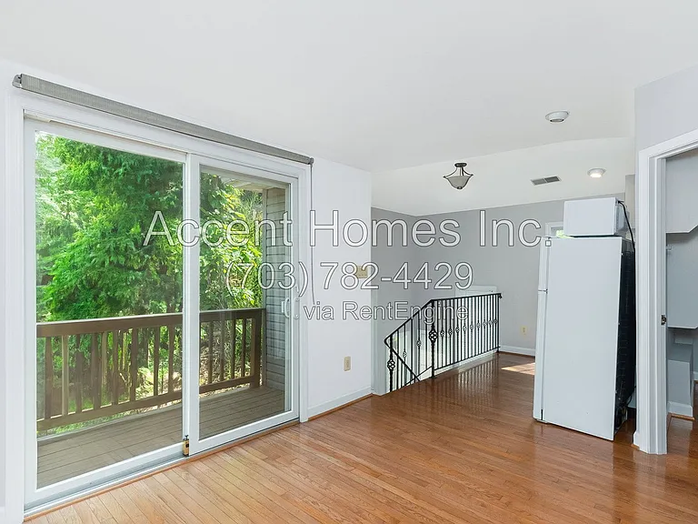 813 31st St S — Photo 10