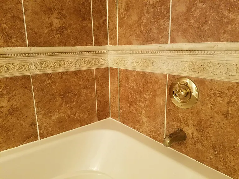 21 Ash St #4 — Photo 8