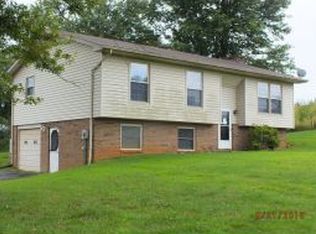 1527 Prairie Rd, Talbott, TN 37877