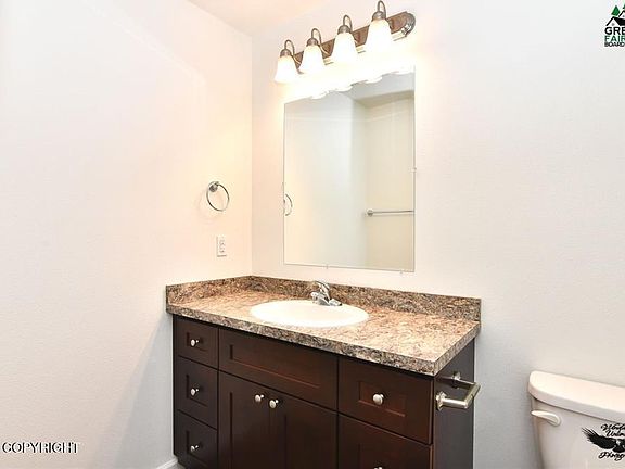 4th image of 310 Park Way #C