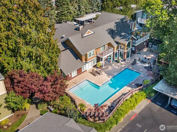 300 N 130th Street #7105, Seattle, WA 98133
