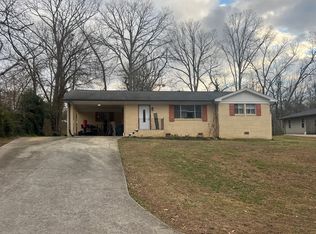 15 Elita Dr, Gainesville, GA 30504