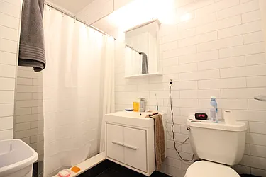 Rented by Bedford 6 Real Estate