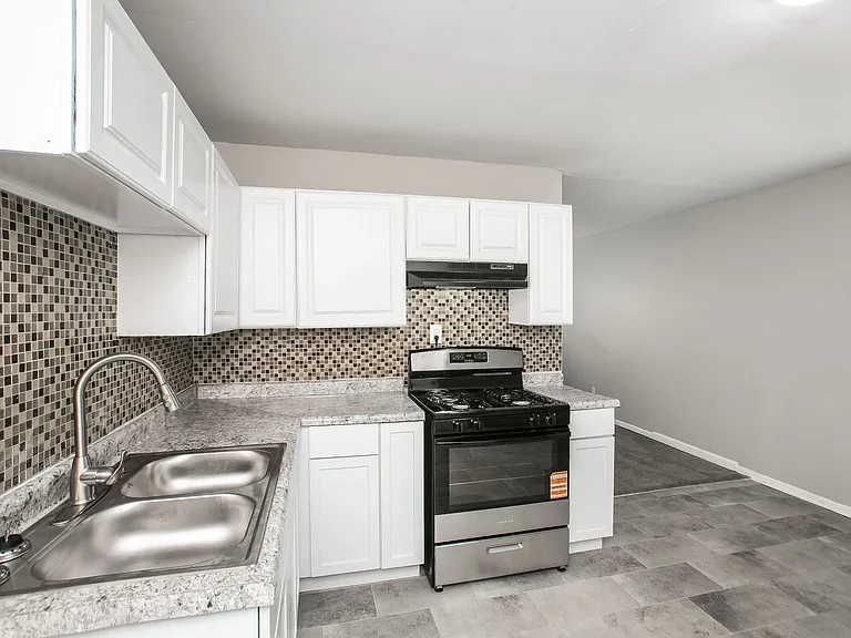 5326 Winston Pl — Photo 4