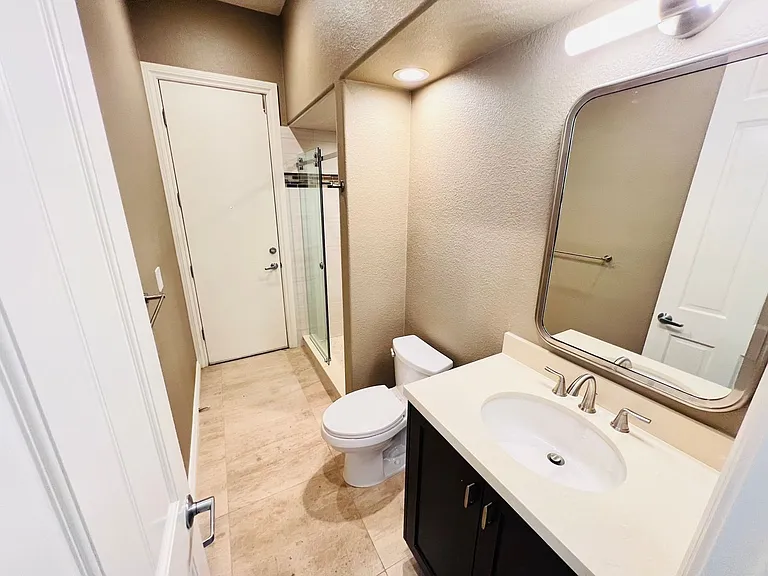 7408 Silver Palm Ave — Photo 9