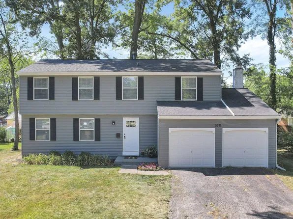 5671 Spohn Dr, Westerville, OH 43081