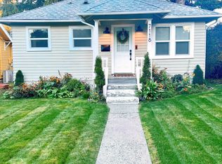 7118 32nd Ave SW, Seattle, WA 98126
