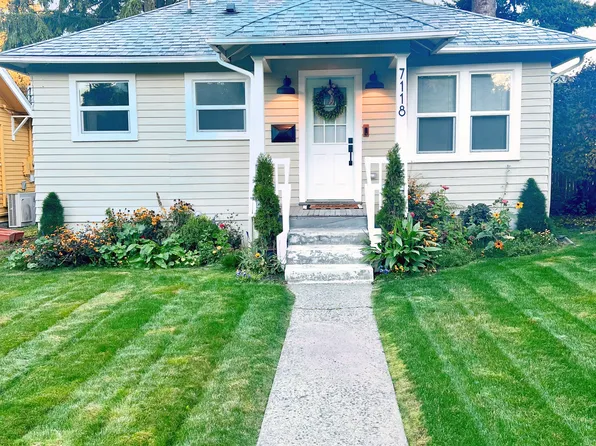 7118 32nd Ave SW, Seattle, WA 98126