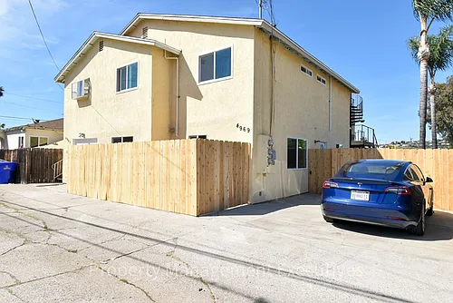 4969 68th St Photo 1