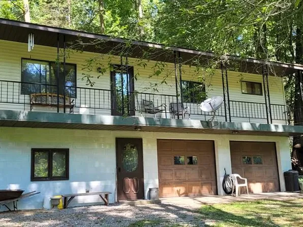 1744 Rockland Station Rd, Kennerdell, PA 16374