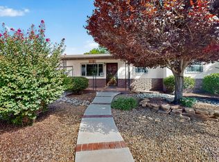 1725 Prospect Ave NW, Albuquerque, NM 87104