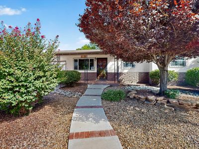 1725 Prospect Ave NW, Albuquerque, NM, 87104
