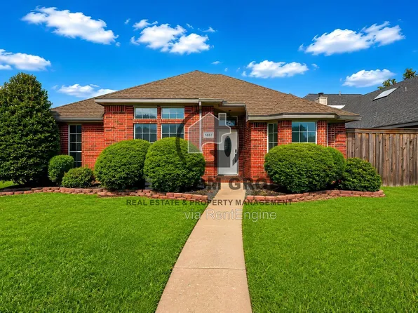 1257 Christopher Ln, Lewisville, TX 75077