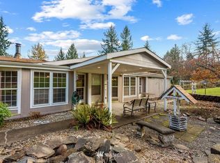 141 Dublin Dr, Castle Rock, WA 98611