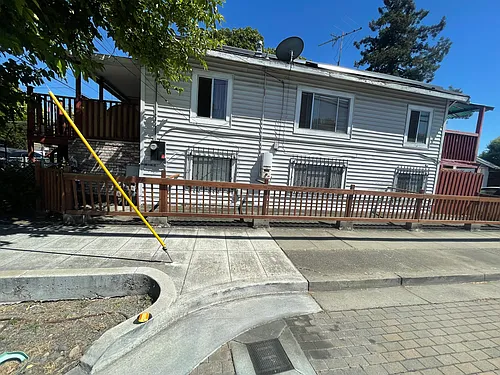 (Undisclosed Address) Photo 1