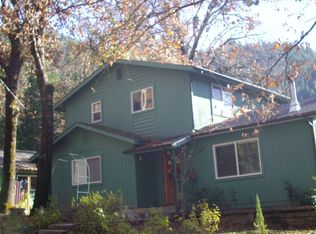 105 6th St, Dunsmuir, CA 96025