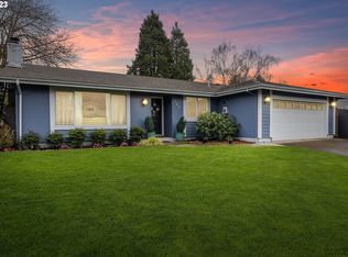 465 Mar Loop, Eugene, OR 97401