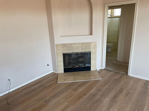 3rd image of 2136 Felspar St