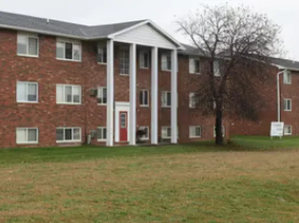 208 W Lansing Rd #8, Potterville, MI 48876