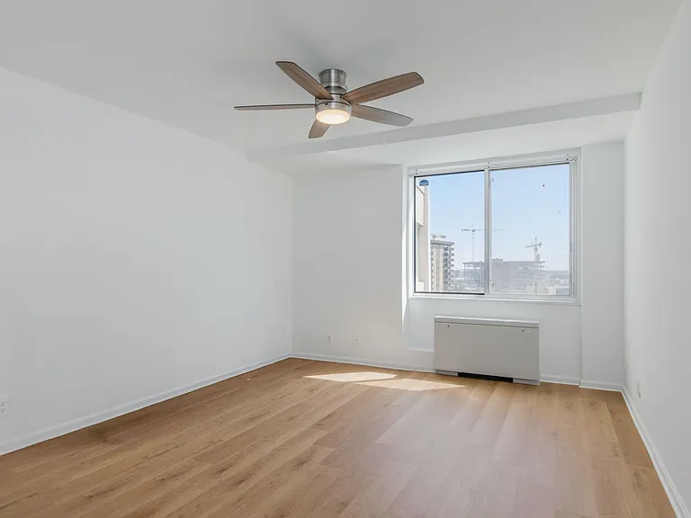 301 N Beauregard St #902 — Photo 22