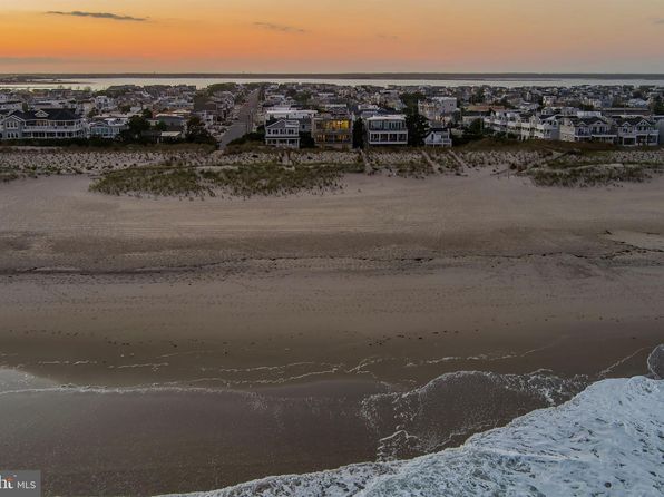 11 N 3rd St, Beach Haven, NJ 08008