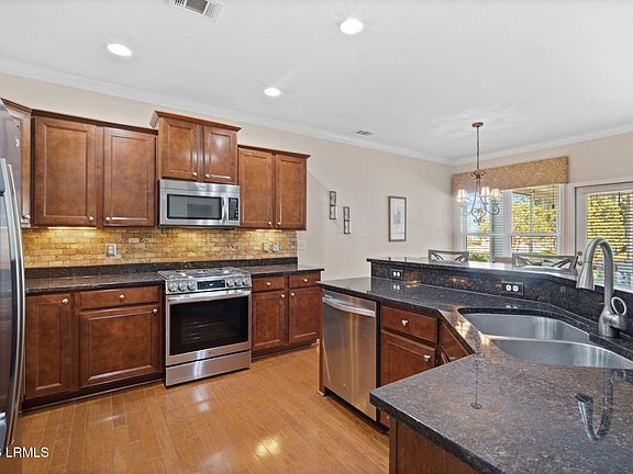 3rd image of 357 Bluff Point Lane