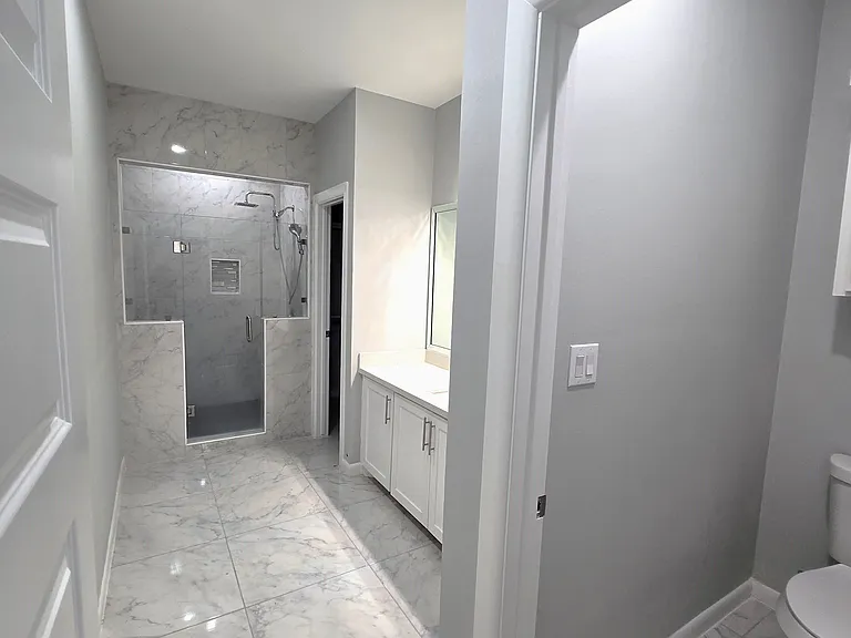 919 N Blair Avenue — Photo 20
