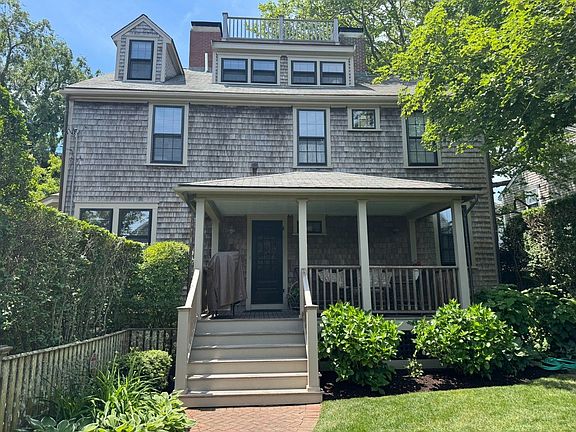 2nd image of 50 Fair St
