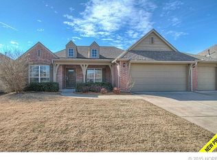 20568 E 45th St S, Broken Arrow, OK 74014