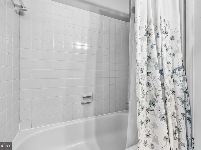 2909 S Dinwiddie St — Photo 28