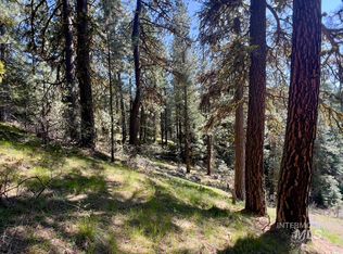 63 Ranch Cir, Cascade, ID 83611