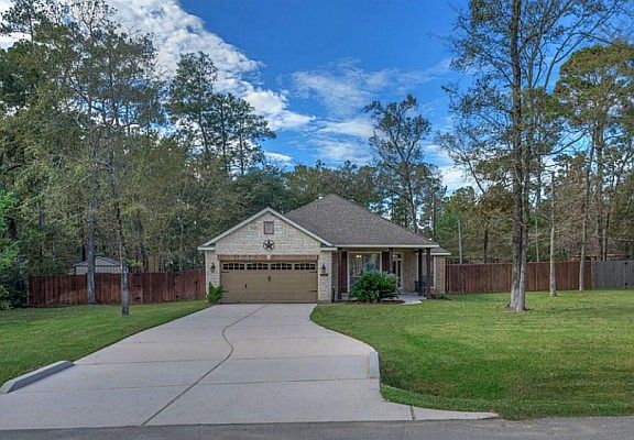 2nd image of 32511 Westwood Square East Dr