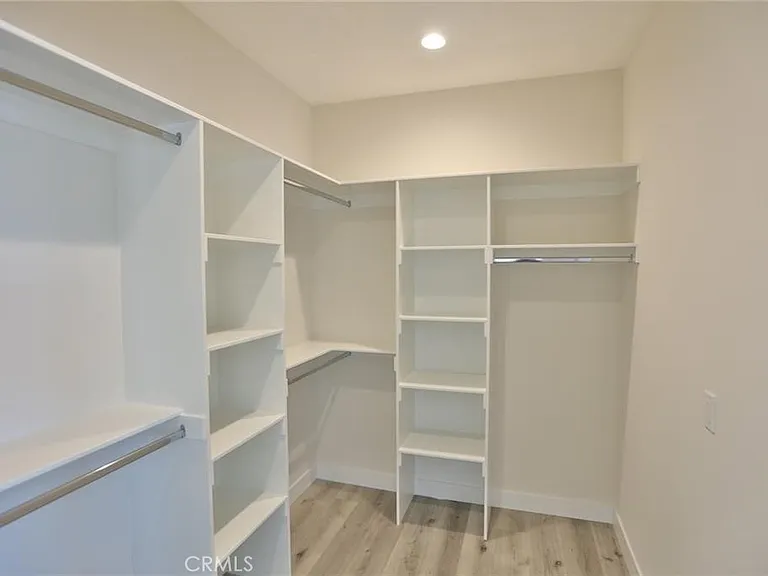 7524 Purdy Ave — Photo 17