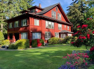 8879 SE 9th Ave, Portland, OR 97202