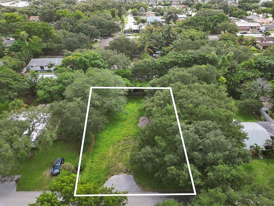 1st image of 4958 SW 28th Avenue