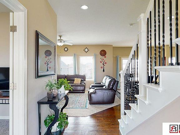 3rd image of 16629 Meridian St