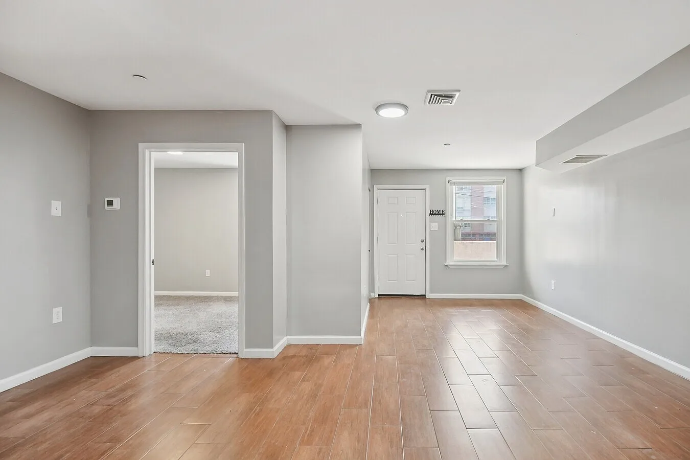 3 bed, $1,575 — Photo 2