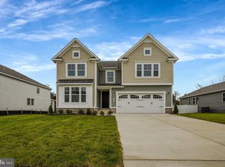 5025 Gray Fox Dr, Bealeton, VA 22712