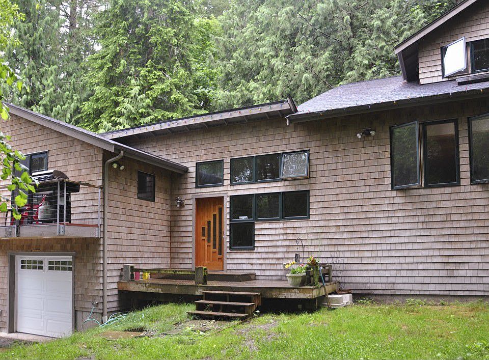 1st image of 4061 W Ames Lake Dr NE