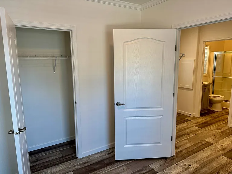 843 E Colonial Cir — Photo 21