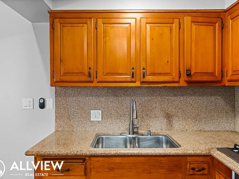 930 W. Balboa Blvd — Photo 11