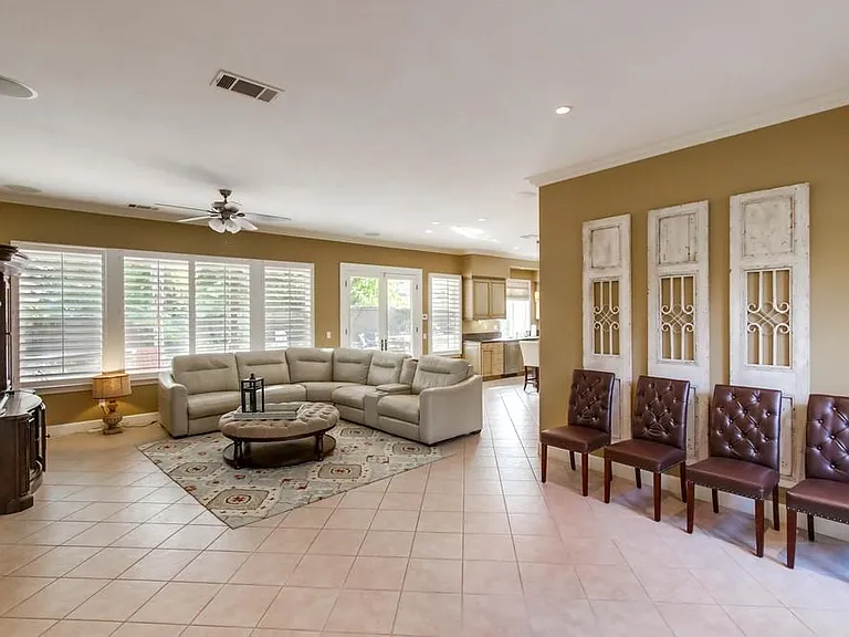 9673 Deer Trail Dr — Photo 15